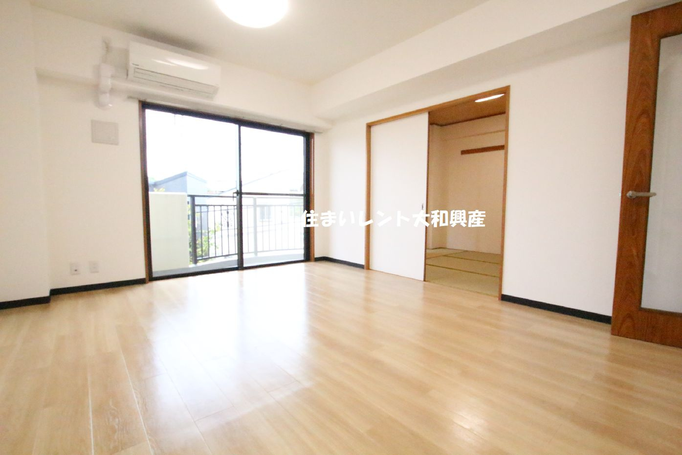 グレンツェント・ハイム相模大野の居間・リビング