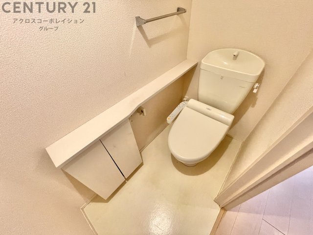 温水洗浄暖房便座です♪