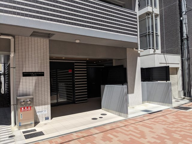 グルーブ神戸元町アリアのエントランス|ゆとりのあるエントランスです