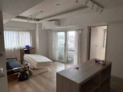 【居間・リビング】 | メナー代田 | 家具はございません