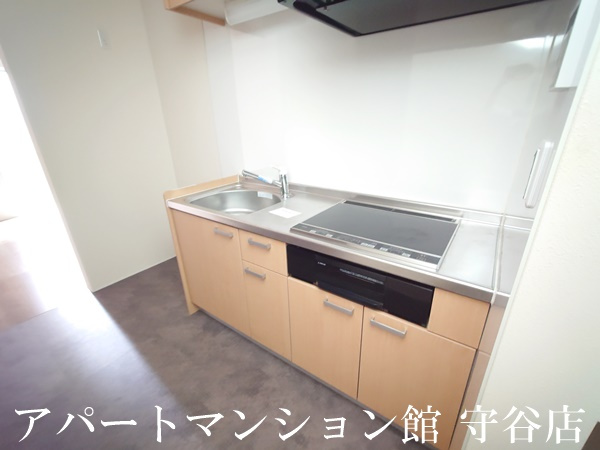 MAROON SQUARE（マルーン スクエア）のキッチン