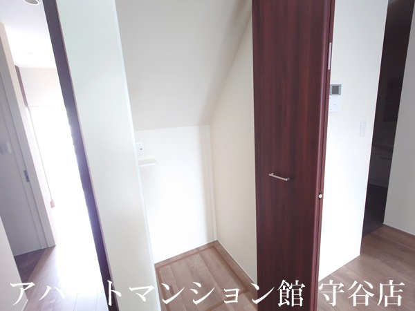 MAROON SQUARE（マルーン スクエア）の収納