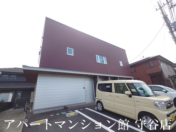 MAROON SQUARE（マルーン スクエア）の外観