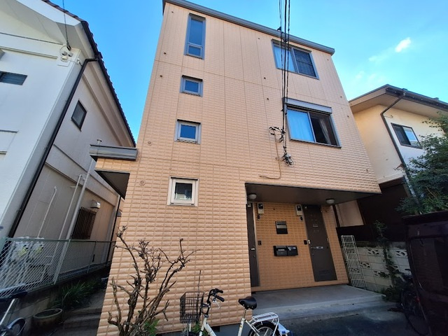 オレンジハウス目白の外観