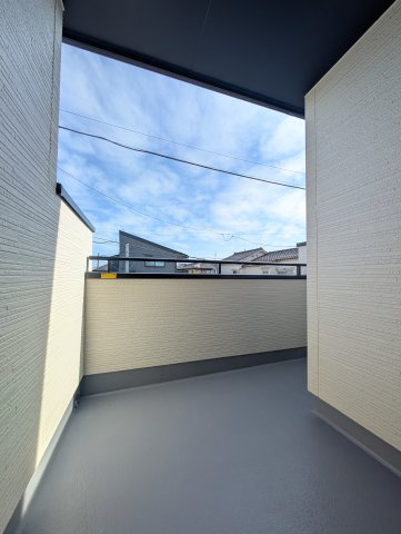 【バルコニー】 | ハートフルタウン高崎市双葉町11ーA | 東側のセカンドバルコニーはインナータイプ♪