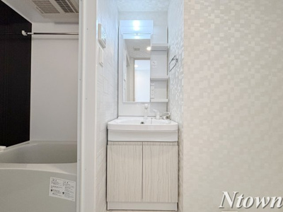 【独立洗面台】 | S-RESIDENCE浄心East | 朝の身支度には欠かせない独立洗面化粧台