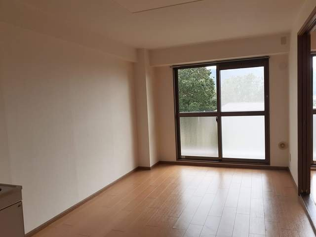 ソレアード北六甲の居間・リビング|ゆったり過ごせる居間です