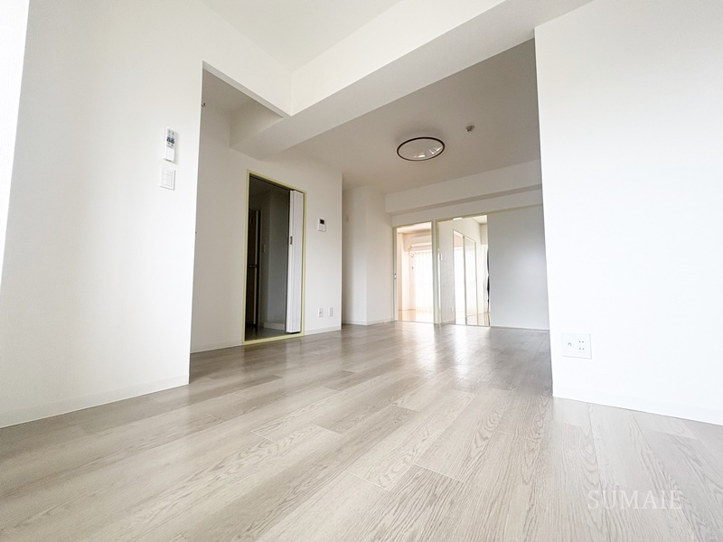 リリーズタウンの居間・リビング|広々のリビング☆