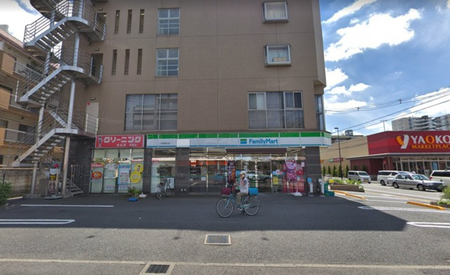 リリーズタウンのその他|ファミリーマート戸田駅西口店