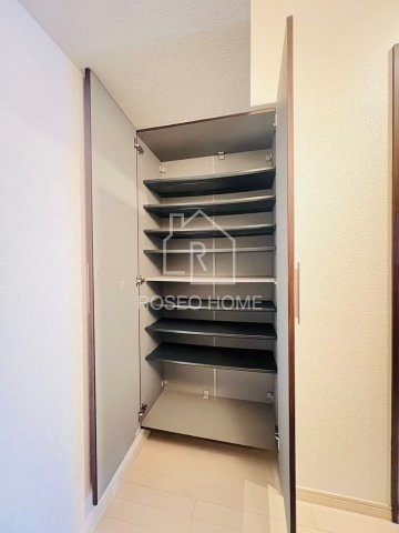 本町橋倶楽部の収納