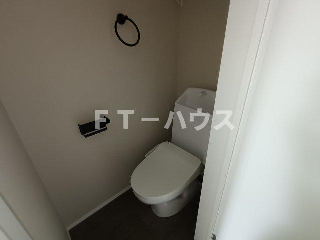 Crecia薬円台のトイレ