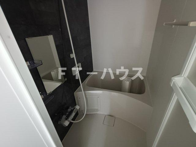 Crecia薬円台の浴室