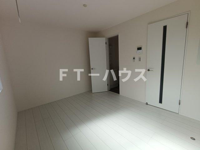 Crecia薬円台の寝室