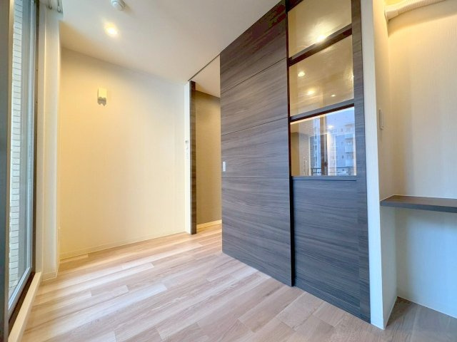 ゲートコート東三国の居間・リビング