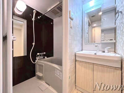 【洗面所】 | S-RESIDENCE浄心East | 忙しい朝には欠かせない洗面所です