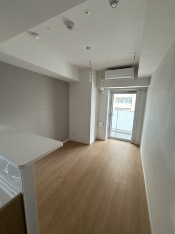 フィシオ飯田橋の居間・リビング