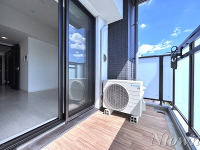 【バルコニー】 | S-RESIDENCE名駅North | バルコニーからの眺めを楽しみながら食事をしませんか