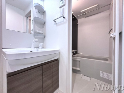 【洗面所】 | S-RESIDENCE名駅North | 忙しい朝には欠かせない洗面所です