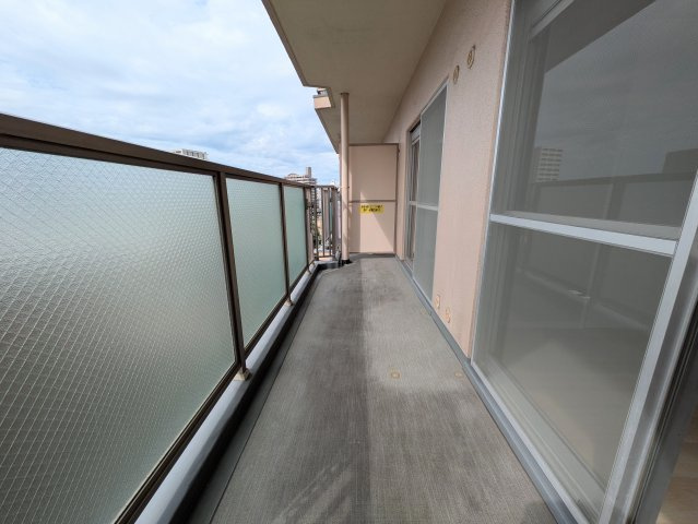 ユニハイム明石のバルコニー