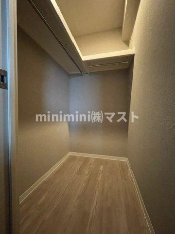 大阪市北区西天満３丁目の賃貸マンションの収納