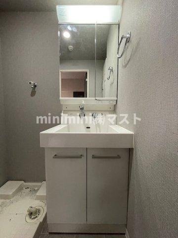 大阪市北区西天満３丁目の賃貸マンションの洗面所