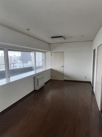 ビューテラス向丘の洋室