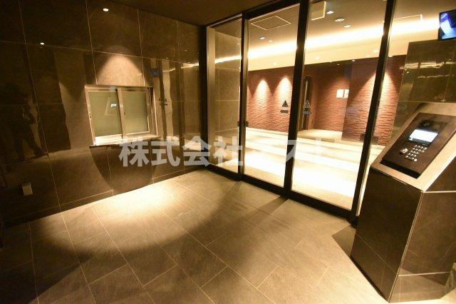 大阪市北区大淀中２丁目の賃貸マンションのロビー