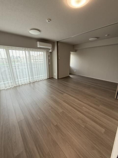 【居間・リビング】 | クレストコート中野富士見町