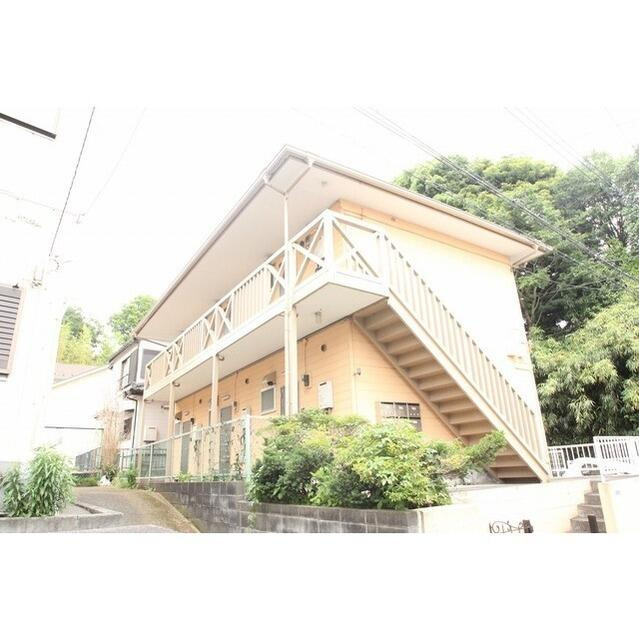秦野市鶴巻南5丁目のアパートの画像