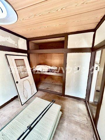 南寺方東通4丁目一戸建の収納