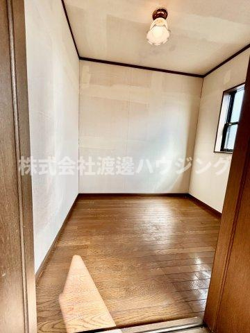 南寺方東通4丁目一戸建の洋室