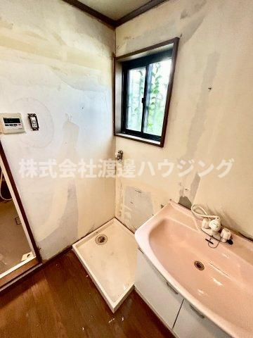 南寺方東通4丁目一戸建の設備|室内洗濯パン