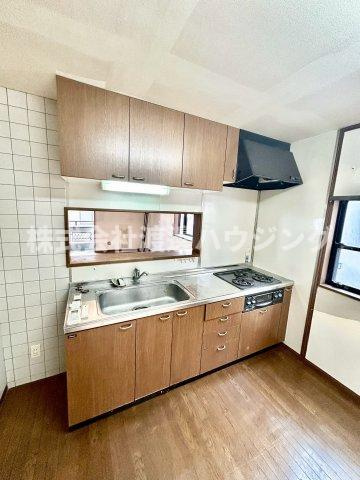 南寺方東通4丁目一戸建のキッチン