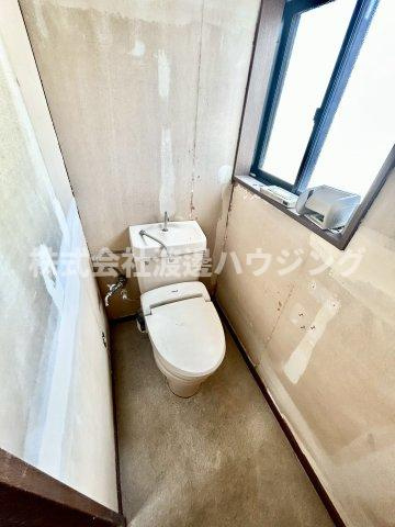 南寺方東通4丁目一戸建のトイレ