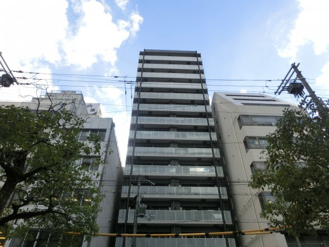 コンフォリア心斎橋EASTの周辺