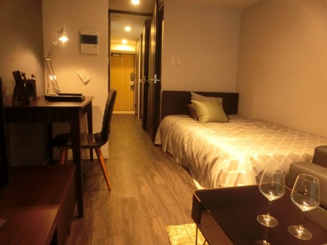 コンフォリア心斎橋EASTの居間・リビング