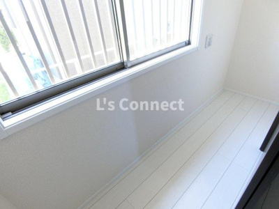 【その他】 | Ellport | サンルームで天気を気にせず洗濯できます。