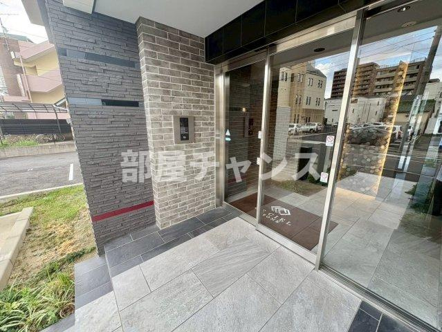 ルシェル大曽根のエントランス