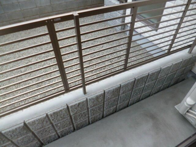 練馬区関町北３丁目の賃貸マンションのバルコニー