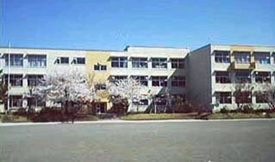 八王子市立横山第一小学校 1149m