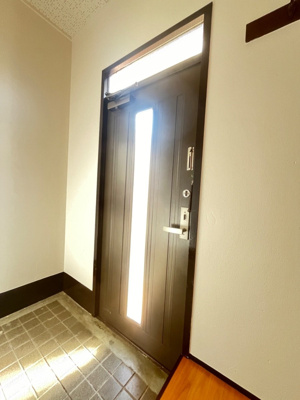 【玄関】七里ガ浜東４丁目住宅