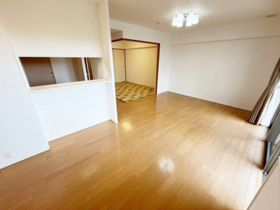 【居間・リビング】グランドメゾン東戸塚４番館