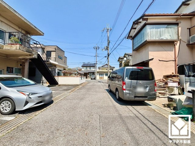 大津市唐崎１丁目の前面道路含む現地写真