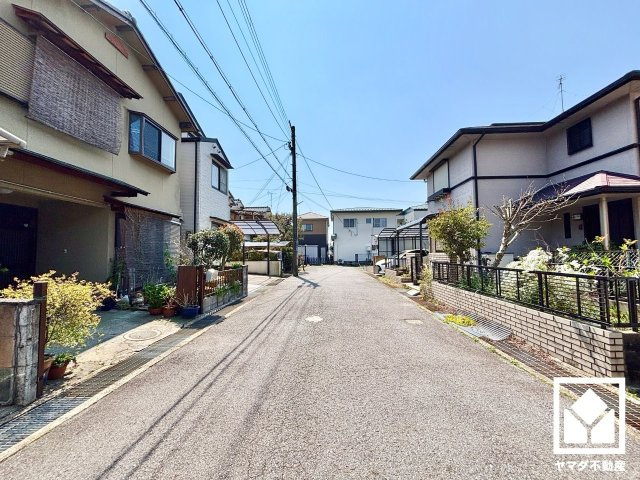 大津市唐崎１丁目の前面道路含む現地写真