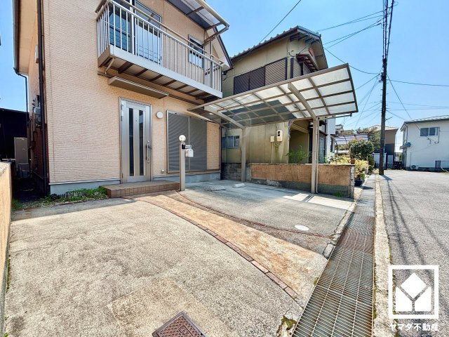 大津市唐崎１丁目の駐車場