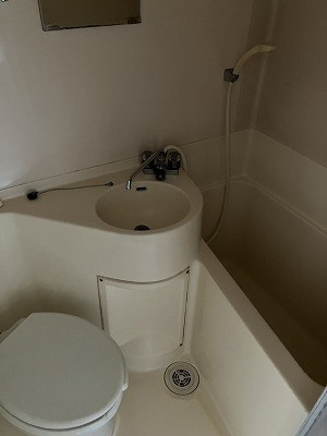 ハイム堀の内の浴室