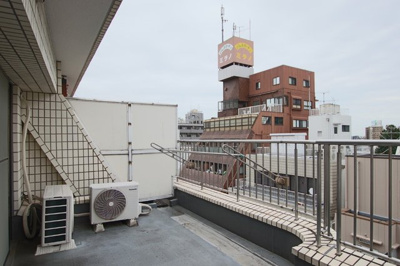 ルーフバルコニー