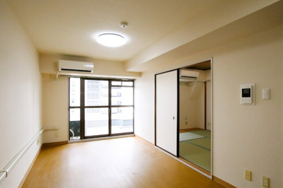 ※照明は設備ではありません／LDK10帖