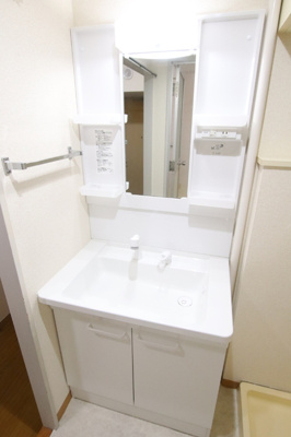 洗髪洗面化粧台