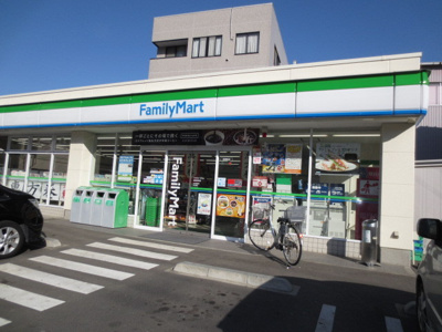 ファミリーマート 横須賀森崎店まで400m